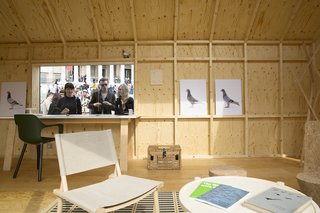 Four Designers Reimagine the Home in London's Trafalgar Square - Photo 3 of 12 -
