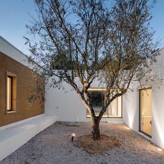 6 Lessons We Can Learn From Traditional Mediterranean Building Techniques - Photo 5 of 11 -