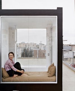 Kaleidoscopic Cabinet - Photo 3 of 8 - Irish-born actress Cornelia Hayes-O’Herlihy gazes across the Venetian roofscape. Her cozy glass enclosure rests atop the new home designed by her husband.
