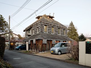 Fujimori designed his own residence, the Tanpopo House, in 1995, with volcanic rock siding and grass and dandelions on the roof and walls; he is pleased by its "bushy-haired expression."