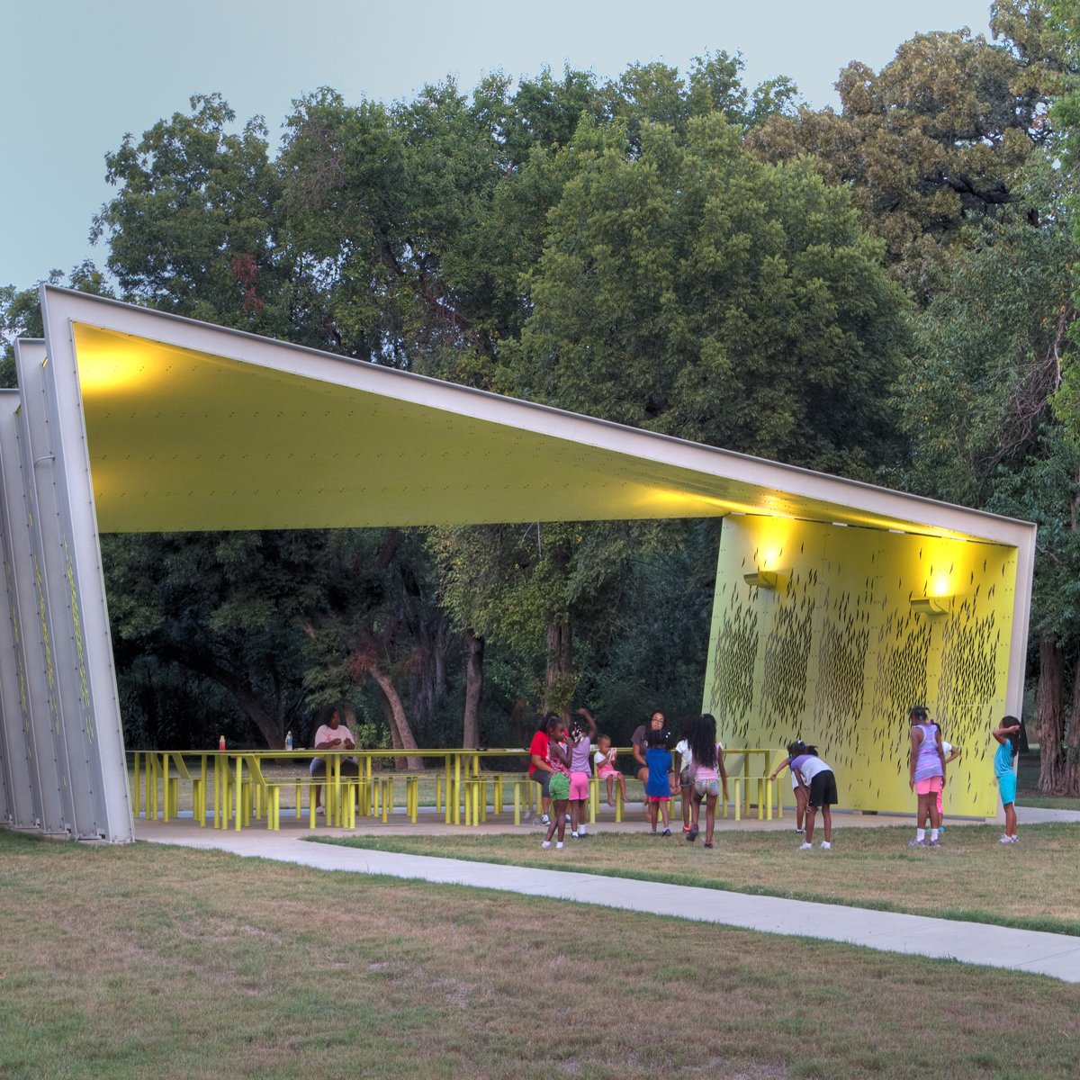 A Modern Park Pavilion Rises in Dallas Dwell