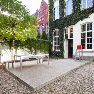 This House Proves Art Galleries Can Be Super-Friendly - Photo 16 of 18 - The patio outside Wenes's house and gallery.