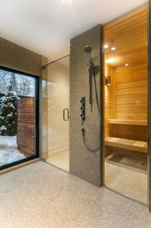 Near Montreal, a 1950s House Gets a Modern Makeover - Photo 3 of 7 -