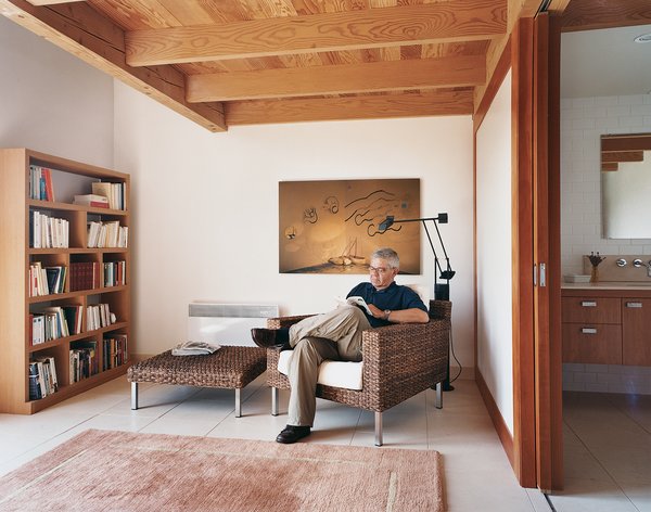 Bériault enjoys some leisure time in the lounge beneath the master bedroom.