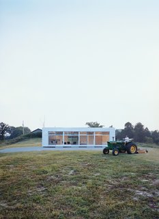 The Perryville, Missouri, show house for Rocio Romero’s LV prefab series is also home to the designer and her husband, Cale Bradford. The house subtly reflects the area’s utilitarian rural vernacular.