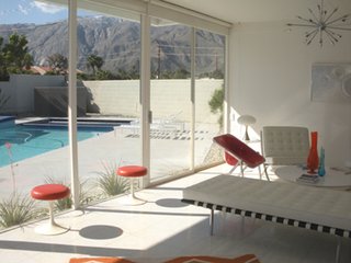 Palm Springs Modern: Wexler Steel Houses - Photo 1 of 1 -