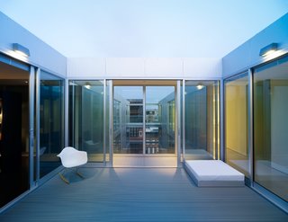 Unit No. 5 by Stanley Saitowitz/Natoma Architects<br><br>Merit Award winner for Interior Architecture