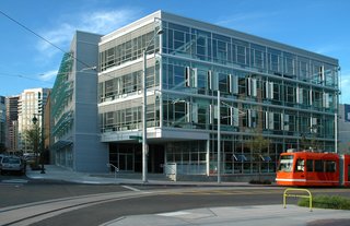 The Terry Thomas (exterior view) in Seattle, Washington, by Weber Thompson. Photo by Gabe Hanson.