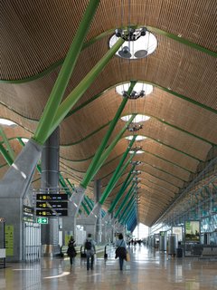 An Introduction to Airport Design - Photo 4 of 5 - Barajas Airport, Madrid