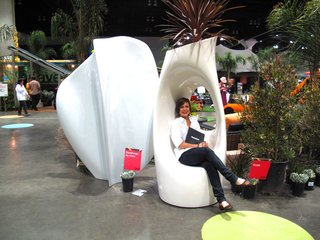 Serralunga Planters, by Linea, are available in twelve colors and come in lacquer or matte.