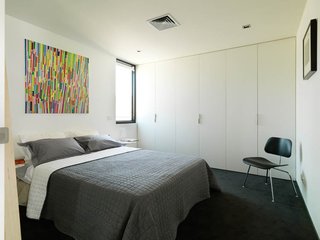 Ten Darling Apartment Building - Photo 9 of 15 -
