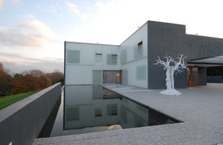 The Swiss Embassy Residence in Washington, DC. Photo by William Lebovich.
