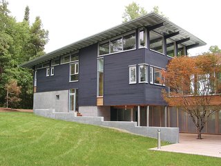 George Smart - Photo 2 of 2 - One of many modernist gems to be found in North Carolina’s Research Triangle Park region near Raleigh.