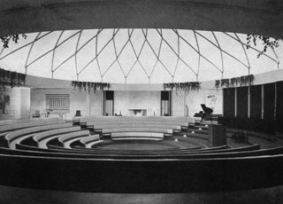 Sunday Styles - Photo 8 of 11 - First Unitarian Society Church, Schenectady, New York, 1961, by Edward Durell Stone. Image via Architectural Record, October 1962 issue.
