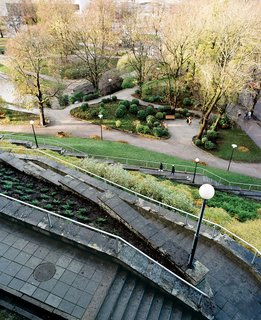 Snelli Park, one of a necklace of lawns beside the old battlements, offers year-round recreation, whether ice-skating on the moat or picnicking on the grass.