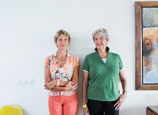 Paula van Dijk (left) poses with her sister, Vera.