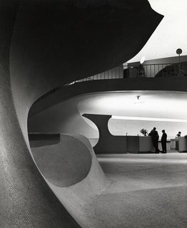 TWA Terminal, New York International (now John F. Kennedy International) Airport, New York, circa 1962. Photograph by Balthazar Korab. Image courtesy Balthazar Korab, Ltd.