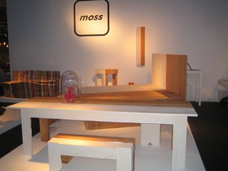 The best collection of the show was the 2009 Palindrome Series by Peter Marigold shown by the gallery Moss.