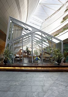The House Café evokes colonnaded patterns of mosques, albeit in a secular manner.
