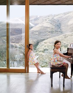 The First LEED for Homes–Rated House in Utah - Photo 3 of 10 - In warm weather, the family slides open the doors to draw in cool canyon breezes.