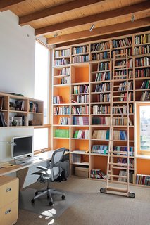Coast Docs - Photo 4 of 13 - Dan Garness used paint and well-placed windows to keep Duane’s office bright and airy.