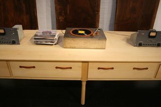 BDDW's Handmade Record Players - Photo 1 of 5 -