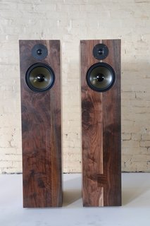 BDDW's Handmade Record Players - Photo 4 of 5 -