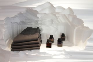 Shipping Container Retail Design - Photo 6 of 7 - Image courtesy of David Smith.