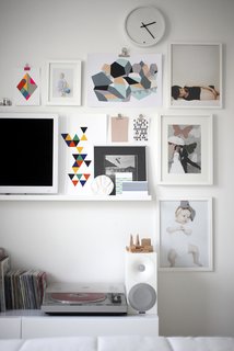 A wider look at the impromptu gallery wall.