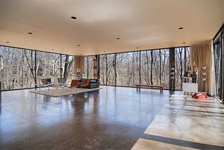 Friday Finds 3.18.11 - Photo 4 of 5 - The A. James Speyer and David Haid-designed house used as a set in Ferris Bueller's Day Off can be yours for a cool 1.65 million dollars.