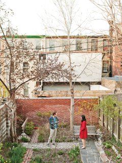 Green Thumb<br><br>Sherman’s back garden is a model of adaptive reuse: The path is made from rubble bricks and concrete dug up from the backyard and crushed, and the bench is made from reclaimed cast-iron panels and mahogany scraps left over from replacing the interior stair treads.