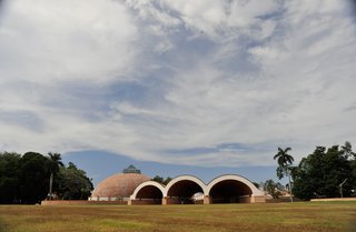 The School of Plastic Arts features swooping Catalan vaults, which are constructed from local brick.