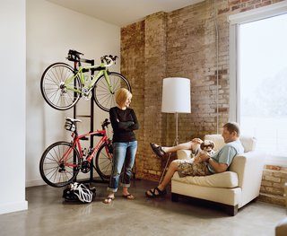 Loft B tenants Melissa and Keith Bishop downsized from a 3,000 square foot space to a cozy 720 square foot loft. "We downsized our lives," Melissa says. "We streamlined."