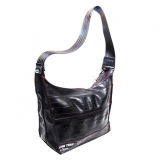 Friday Finds 01.20.12 - Photo 8 of 9 - The Magnolia Handbag by Alchemy.
