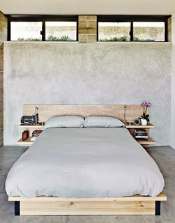Ingenious New Building Method Replaces Concrete Block with Rammed Earth - Photo 7 of 10 -