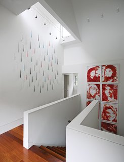 Art-Filled Hamptons Vacation Home - Photo 6 of 12 -