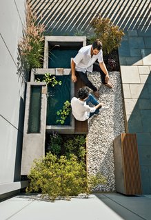 Höweler + Yoon squeezed high-design landscape elements, like a fountain and built-in seating, into a small 15-by-13-foot space.