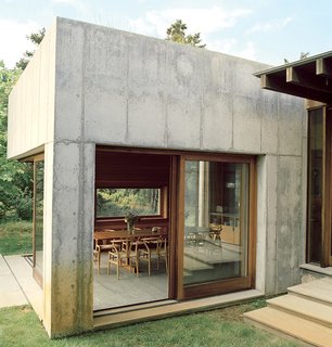 Six Concrete Boxes Make a Jaw-Dropping Martha's Vineyard Home - Photo 3 of 11 -