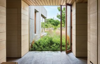 Six Concrete Boxes Make a Jaw-Dropping Martha's Vineyard Home - Photo 6 of 11 -