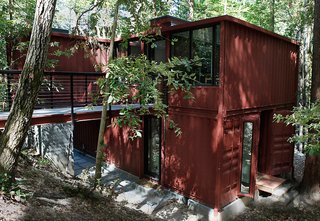 The site is located near the old South Pacific Coast Railroad Line, a factor that led DeWitt to ultimately choose shipping containers. "In a way, they are the modern great-granddaughters of the trains that used to pass by here: metal boxes used for transportation," muses DeWitt.