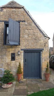 In the Cotswolds, History Dictates Design - Photo 4 of 12 -