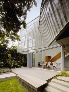 Photograph by Matthew Millman from West Coast Modern by Zahid Sardar, reprint permission by Gibbs Smith Publisher.