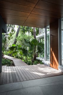 "It didn’t seem like the kind of landscape you wanted to go trudging through with your boots, but one that you wanted to observe with detachment," architect Allan Shulman says.