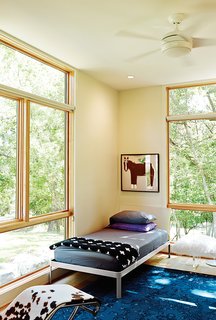 Modular Compound is the Ultimate Retreat for Three Generations - Photo 7 of 11 -