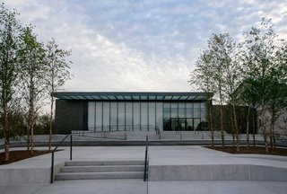 The new East Building seen from Fine Arts Drive (North façade). Image courtesy of the Saint Louis Art Museum and Architectural Wall Systems. Photo by: Jacob Sharp.