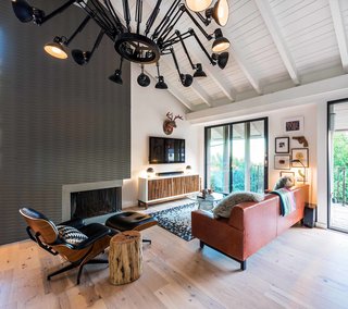 Playful Materials Refresh a Dated Hollywood Home - Photo 2 of 6 -