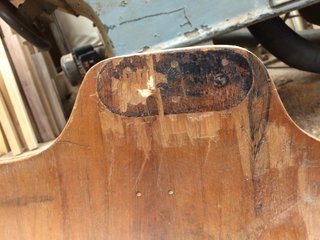 Eames Lounge Chair Porn - Photo 23 of 53 - Keep an eye on the adhesive areas of your piece. As time passes, they can weaken and compromise the structural integrity of the design. While this technology was originally revolutionary for it’s time, this tends to happen in vintage Eames lounge chairs, as seen in this photo.