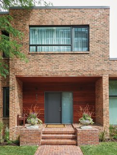 An Impressive 20-Foot Skylight Transforms a Jumbled Chicago Home - Photo 2 of 13 -