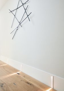 An Impressive 20-Foot Skylight Transforms a Jumbled Chicago Home - Photo 9 of 13 -
