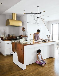 Photographer Q&A: Matthew Williams - Photo 3 of 7 - A wonderful family scene shot for Top Brass in our June 2012 issue.